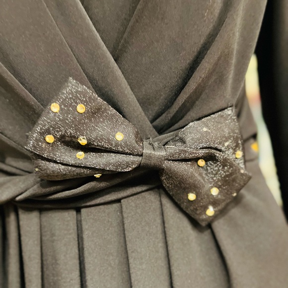 Blumarine Made in Italy Black V Neck Size 48 EU - Picture 8 of 14